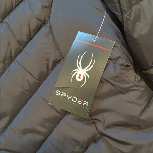 Women’s Spyder Winter Jacket - Picture 3 of 8